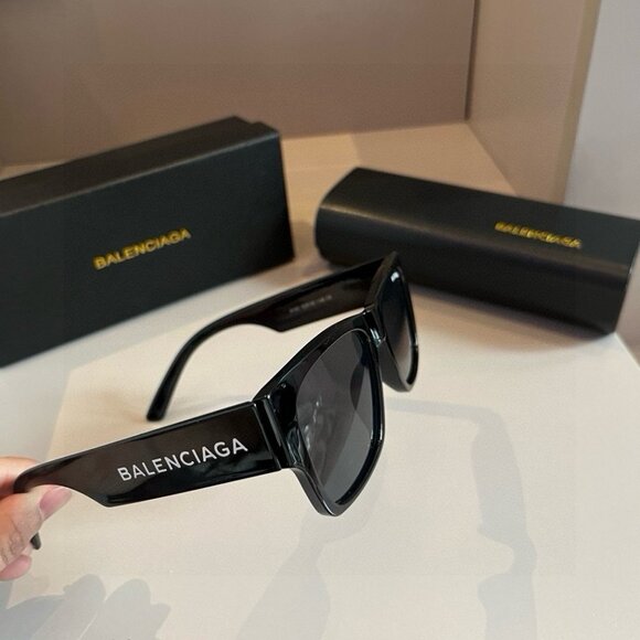 Balenciaga Women\'s Black Sunglasses main image 4